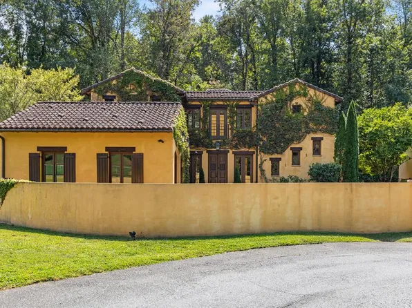 160 Piazza Pomino, Dahlonega, GA 30533
