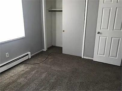 4151 E University Ave — Photo 10