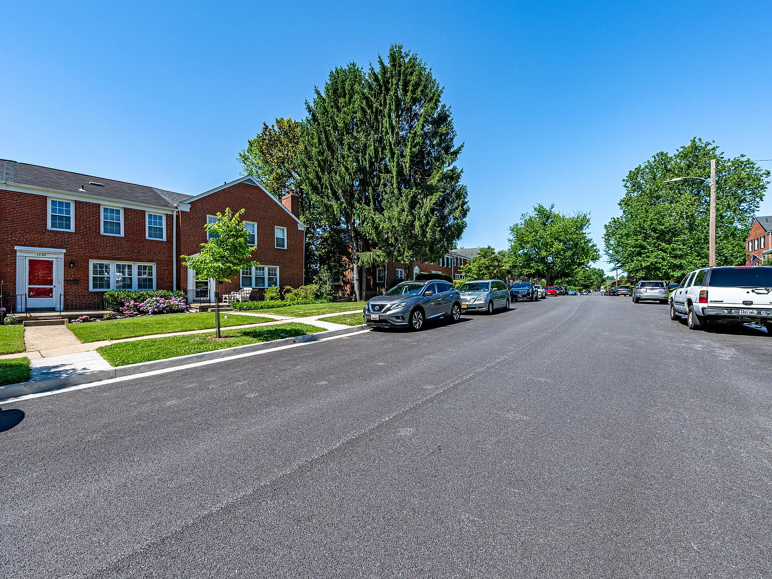 4 bed, 1920 sqft, $2,350 — Photo 2