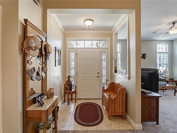 5th image of 7053 Creekside Cir