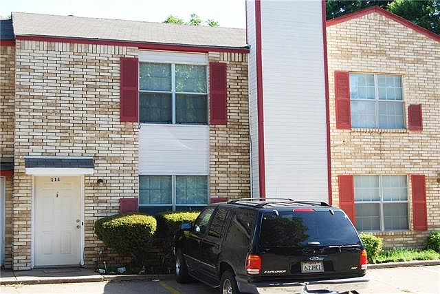1st image of 111 Austin Stone Dr