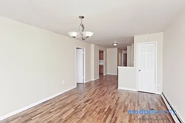Rented by Moda Realty