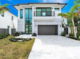 710 S Lake Ave, Delray Beach, FL 33483