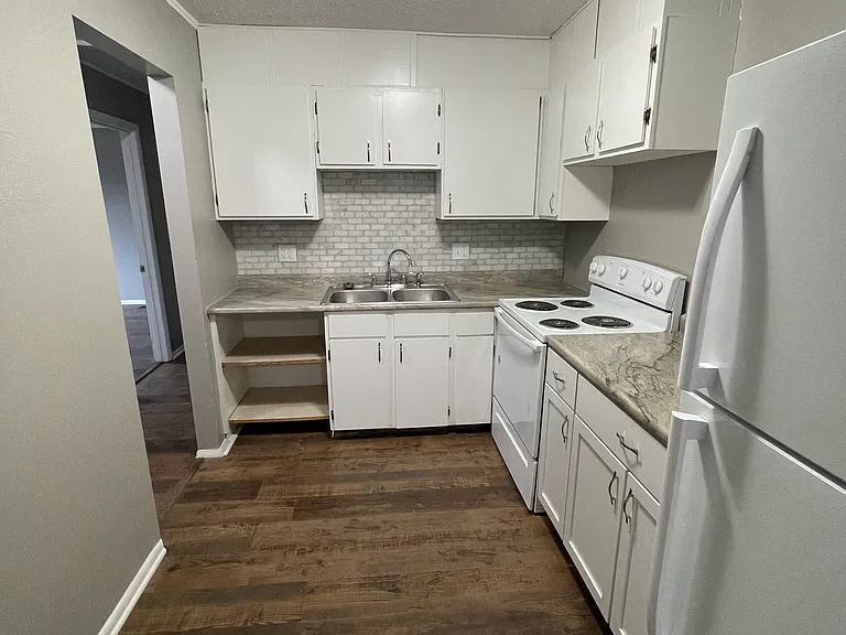 25 N Pearce St #6 — Photo 2
