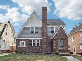 17308 E Park Dr, Cleveland, OH 44119
