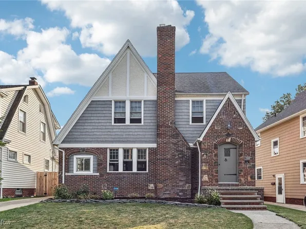 17308 E Park Dr, Cleveland, OH 44119