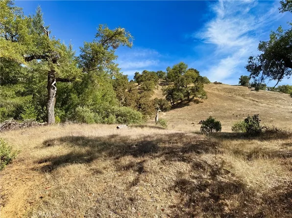 18225 Scenic Dr Lot 18, Redwood Valley, CA 95470