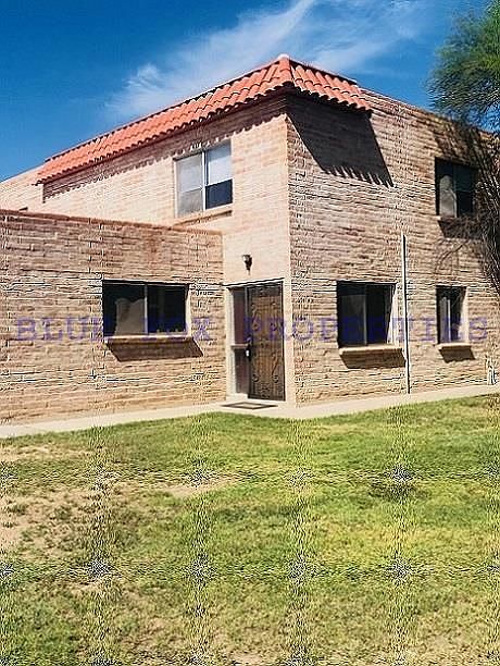 1st image of 6733 E Calle La Paz