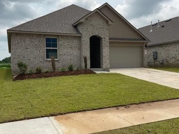 409 Broussard Hill Dr, Broussard, LA 70518