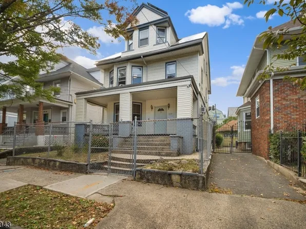 839 S 13th St, Newark City, NJ 07108