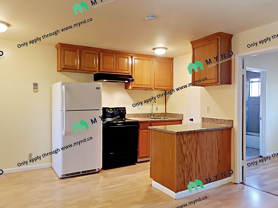 1st image of 351 N 8th St APT 6