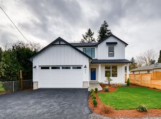 6922 SE Clatsop St, Portland, OR 97206