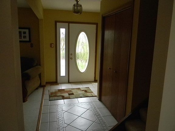 2nd image of 12018 Meadowland Dr
