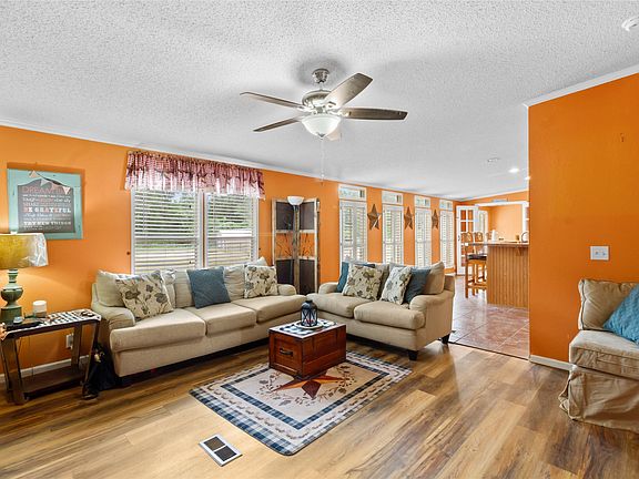 3rd image of 7212 County Road 2761
