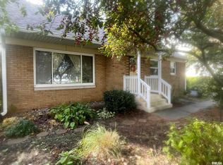 2816 20th Ave, Rock Island, IL 61201