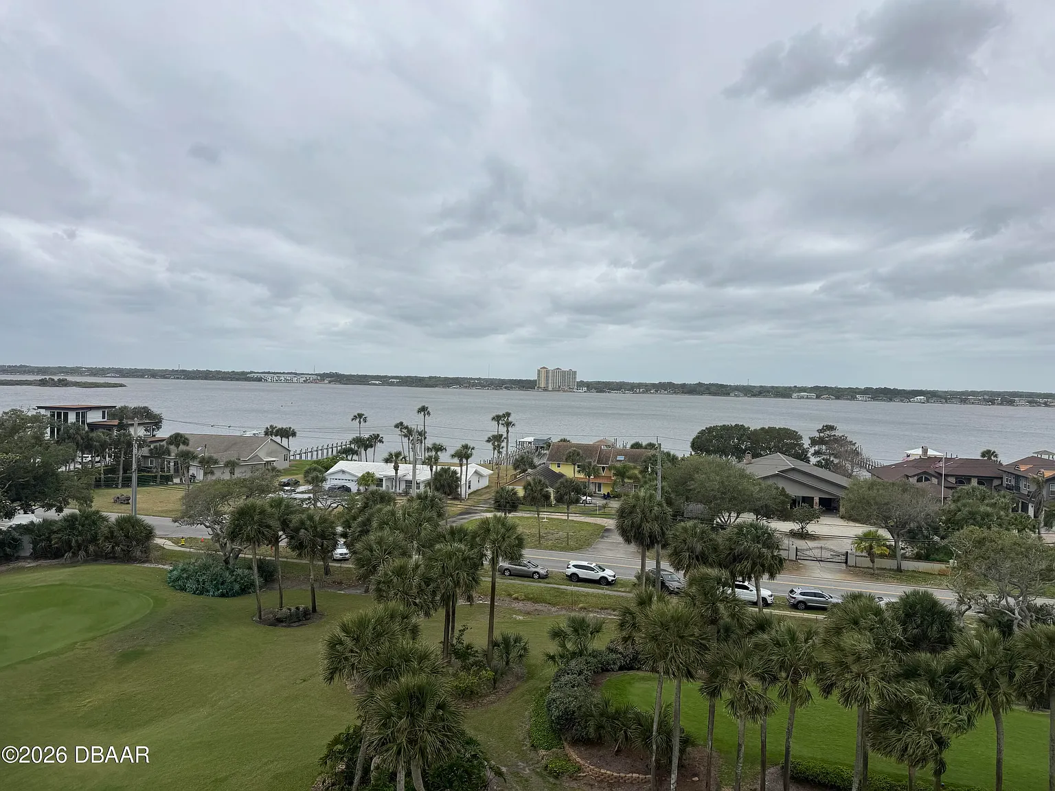 2 bed, 2.0 bath, 1265 sqft, $2,300 — Photo 2
