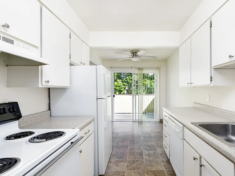 Wasco Terrace Unit 2228 (11)