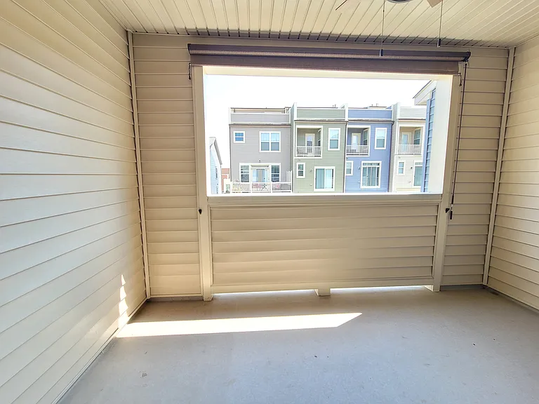 8667 Shady Pines Dr — Photo 15