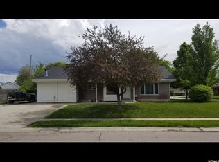 1449 W Paradise Ln, Taylorsville, UT 84123