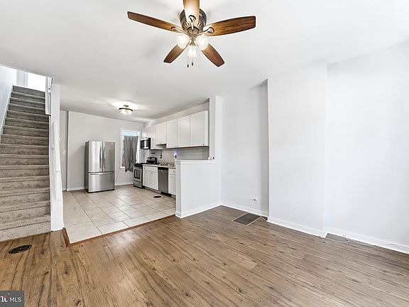 5th image of 2951 Gerritt St
