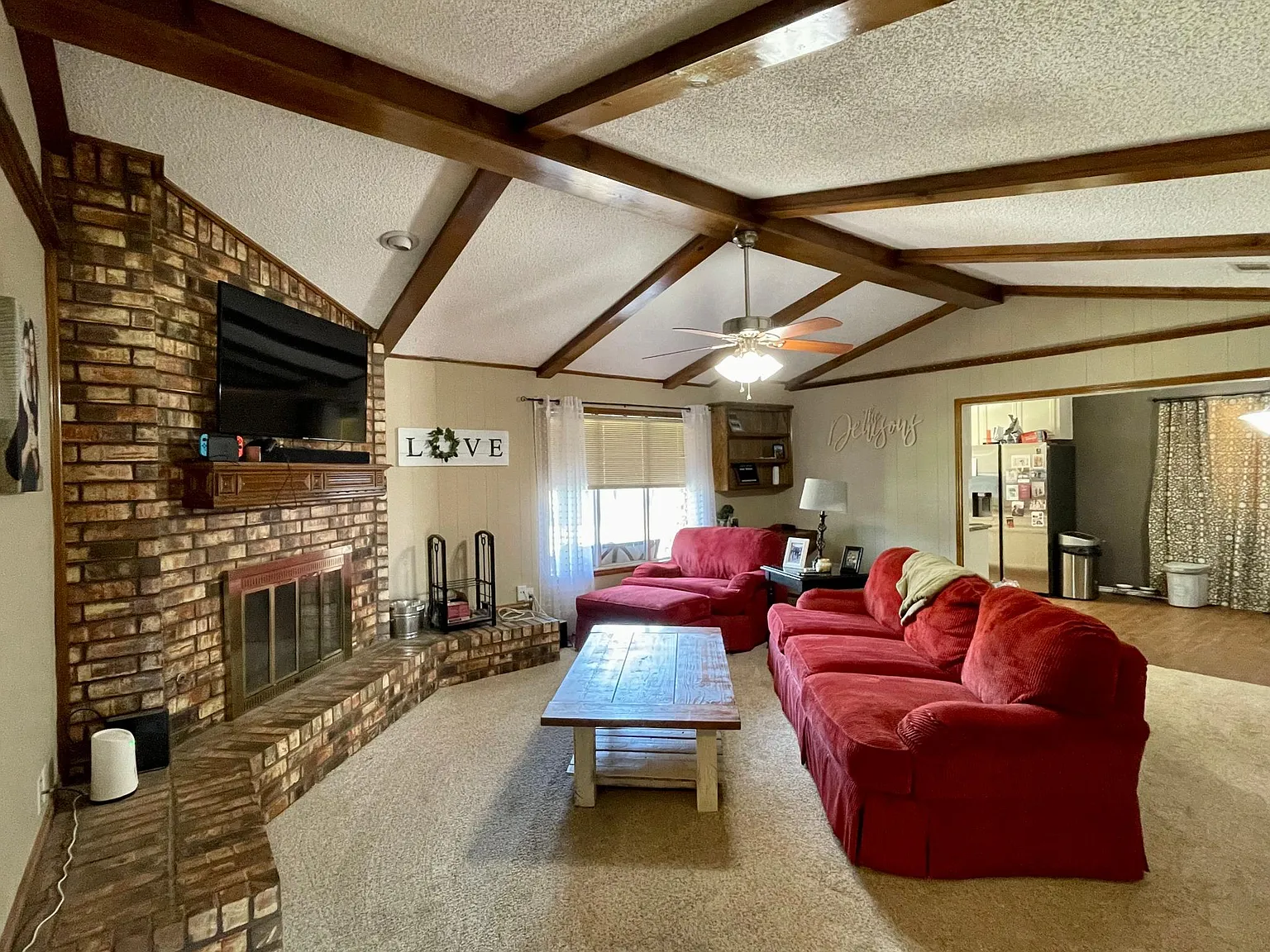 3 bed, 1563 sqft, $1,600 — Photo 2