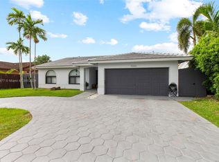 14886 SW 174th St, Miami, FL 33187