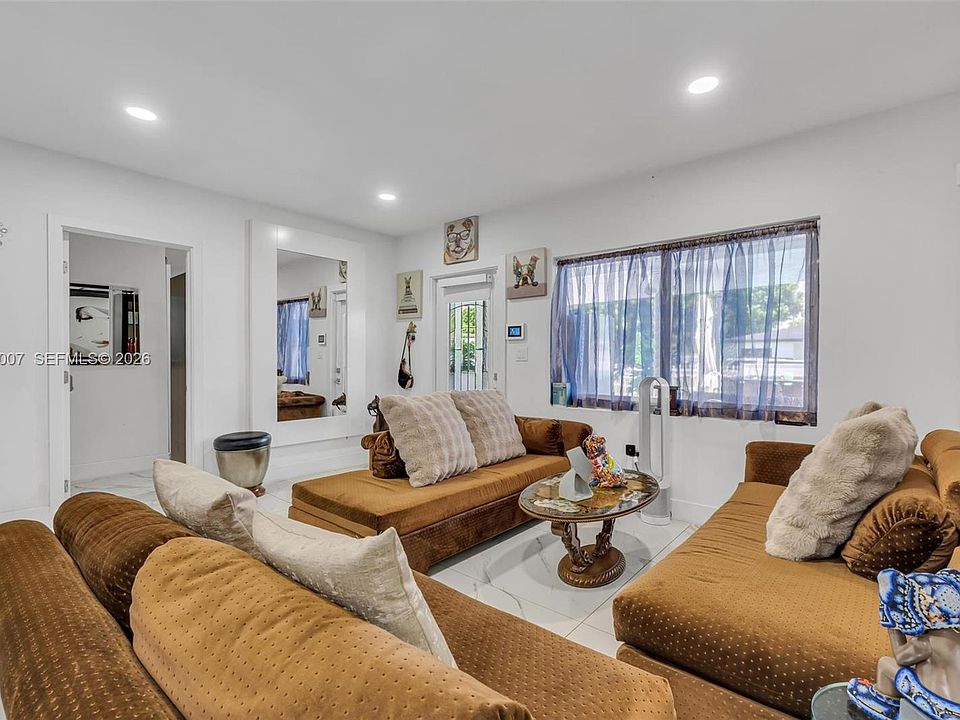 1st image of 1570 NW 132nd St #1570