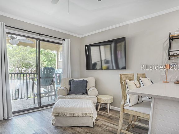 4th image of 40 Folly Field Rd APT A131