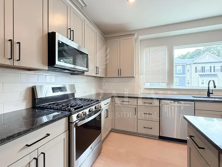 829 Amley Pl — Photo 19