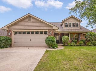 128 Willow Tree Dr, Meridianville, AL 35759