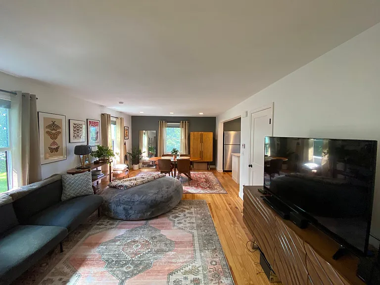 6678 W Ridge Rd — Photo 2
