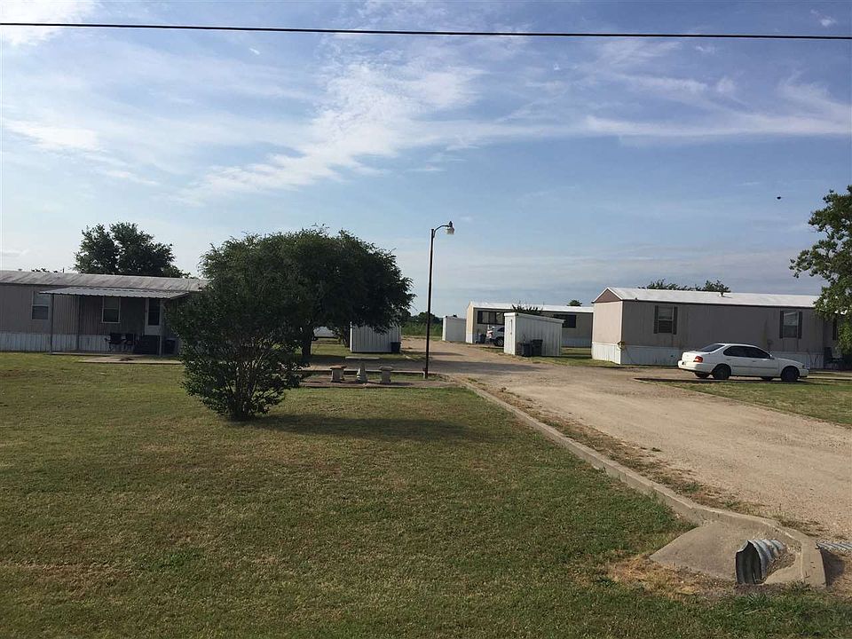 1st image of 119 Charlies Pl