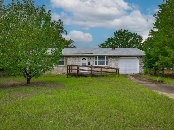 4902 McDonald Ave, West Columbia, SC 29172