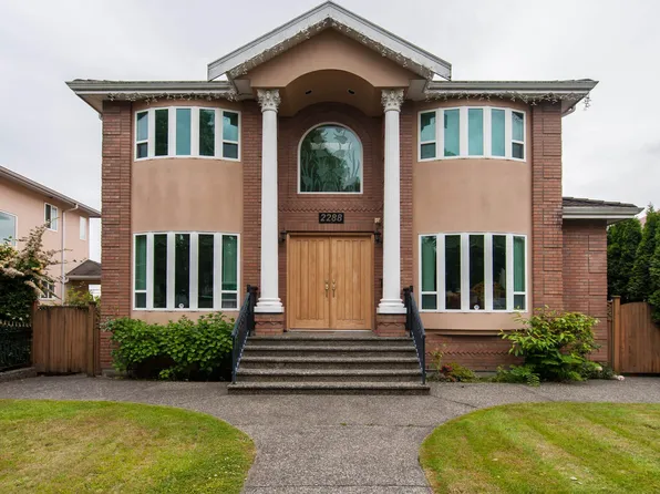 2288 Fraserview Dr, Vancouver, BC V5P 2N4