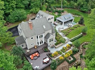 5 Fawn Ridge Rd, Califon, NJ 07830