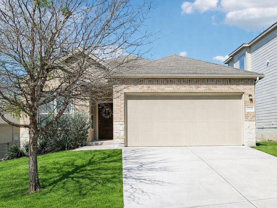 1st image of 10221 Pinnacle Crest Loop