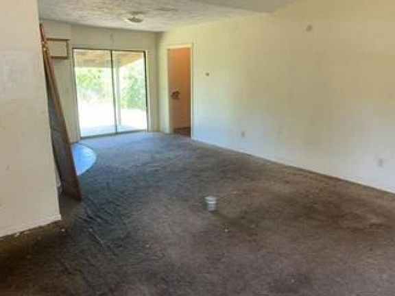 Formal Dining