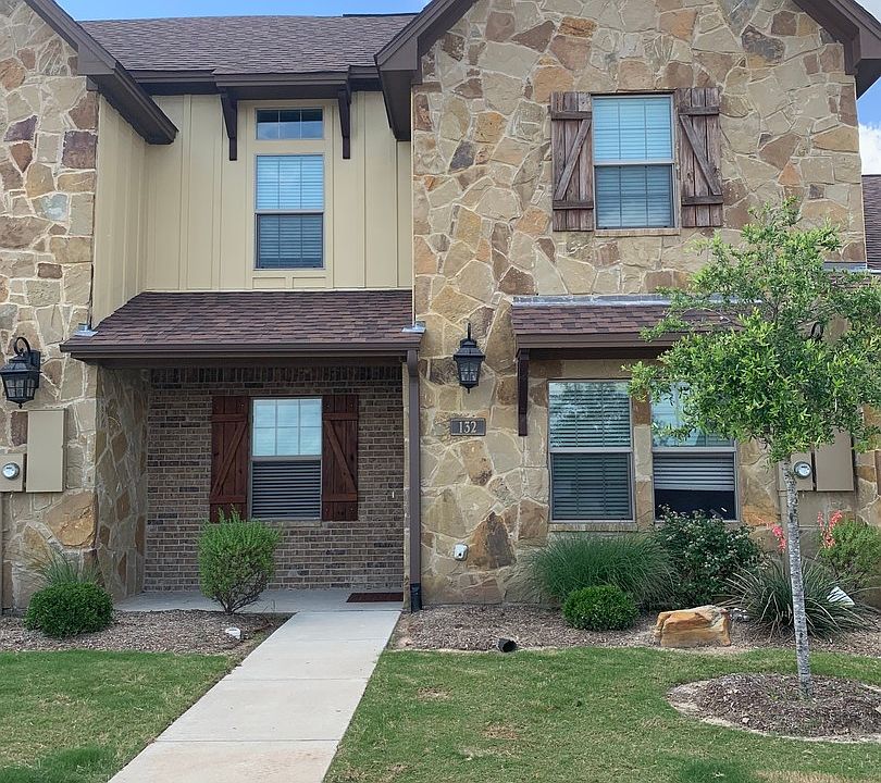 1st image of 132 Knox Dr
