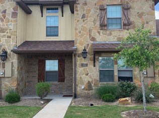 132 Knox Dr, College Station, TX 77845
