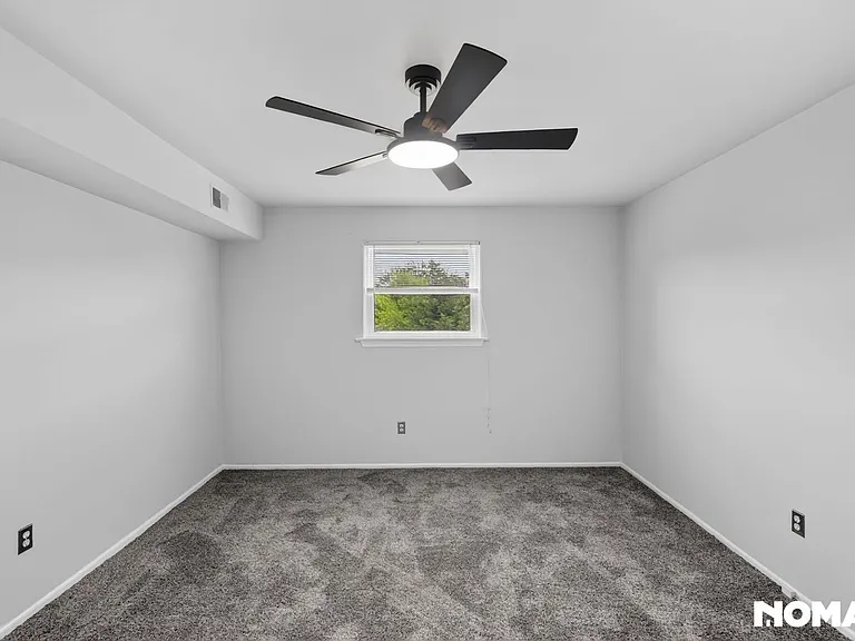 516 Corinthian Ave #B — Photo 10