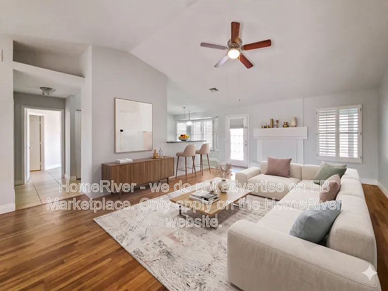 2 W Michelle Dr — Photo 6