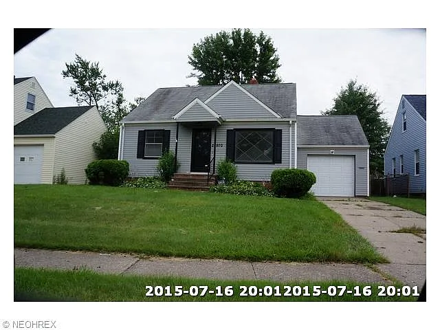 22970 Tracy Ave photo 1
