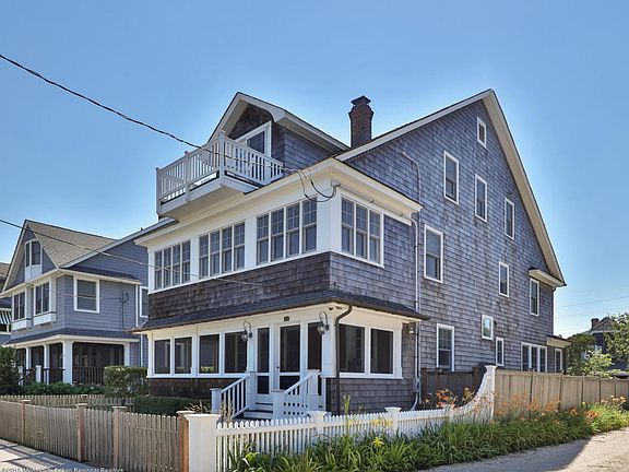 4th image of 828 East Ave