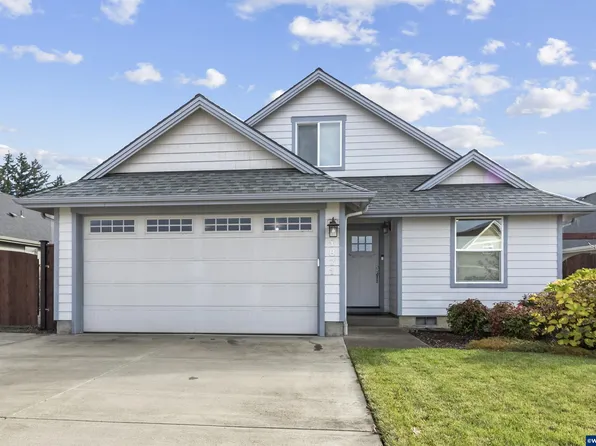 1871 SE Academy St, Dallas, OR 97338