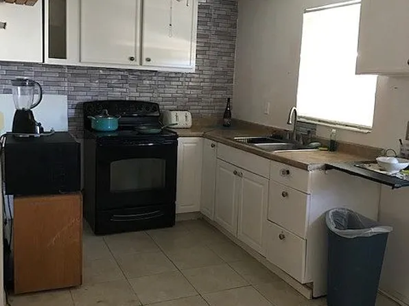 3301 Ash St, Punta Gorda, FL 33950