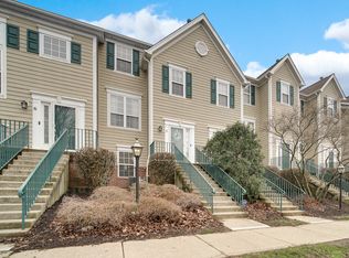 2426 Courtyard Cir Unit 5, Aurora, IL 60506
