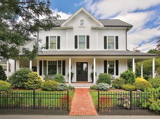 793 Great Plain Ave, Needham, MA 02492