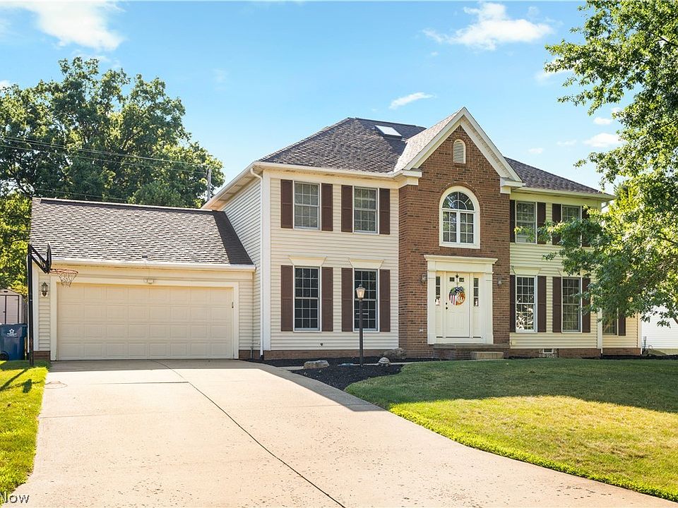 1st image of 8238 N Casswell Cir NW