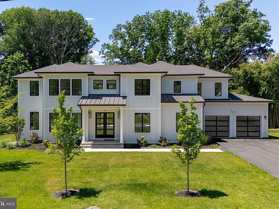 1st image of 32 Gulick Rd