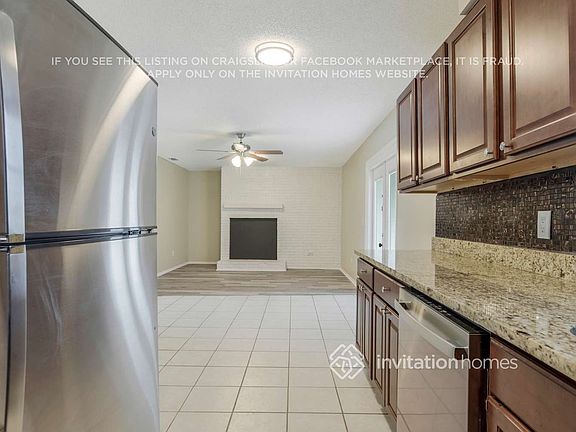 5th image of 2910 Xavier Ct